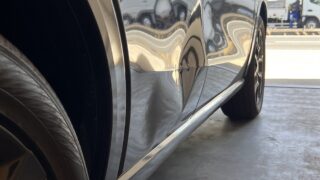 大きな凹みもデントリペアで